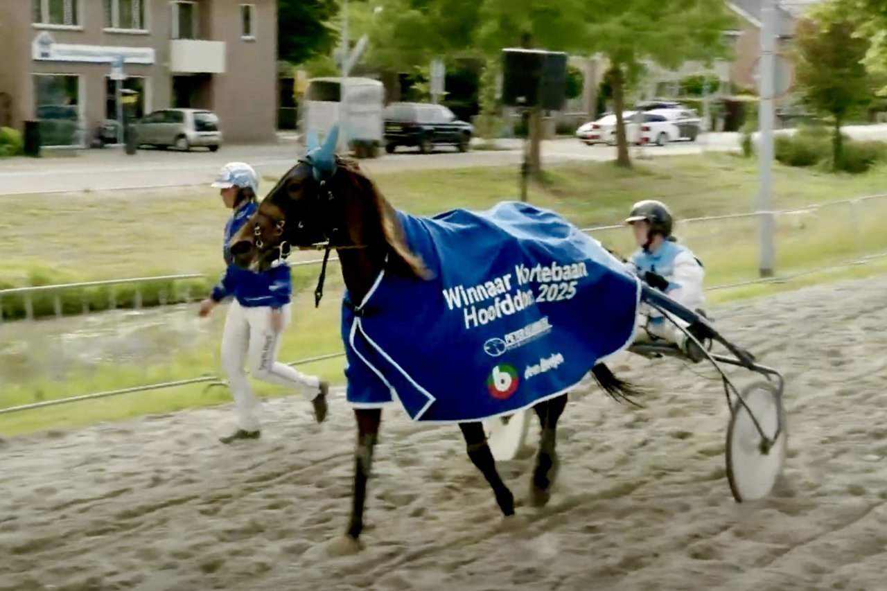 Cassiopea Font wint weer in Hoofddorp.