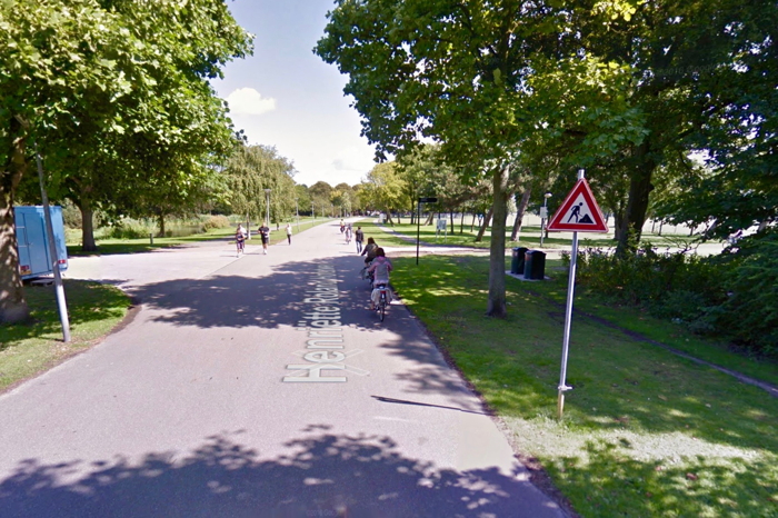 Henriëtte Roland Holstweg, Zuiderpark Den Haag (foto: Google)